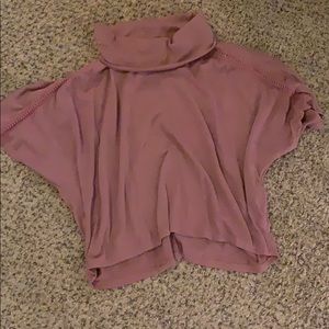 Short sleeve Turtleneck Poncho Blouse - Pink - XS